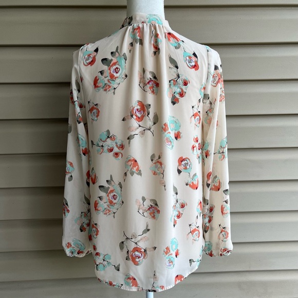 •DR2• Semi-Sheer Lined Floral Bow Tie Blouse - Size Medium - Picture 6 of 10